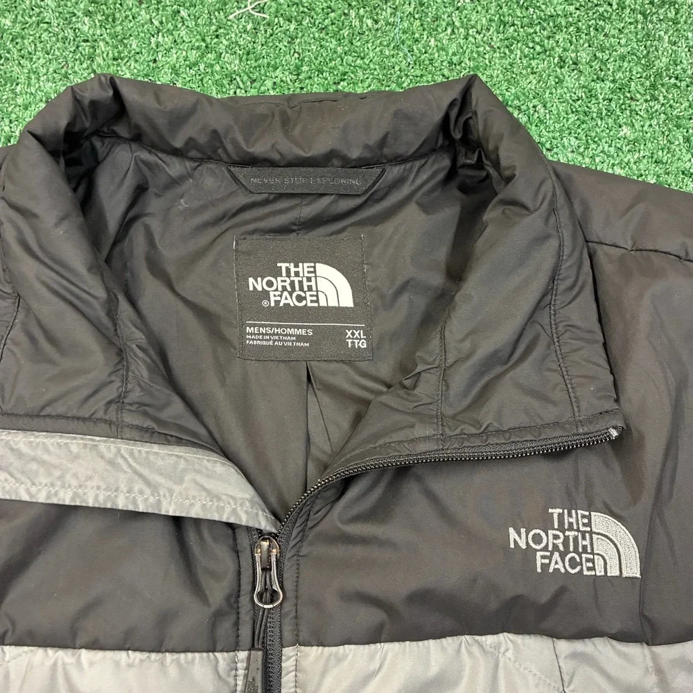 Y2K The North Face Grey Black Quilted Full Zip Insulated Puffer Jacket